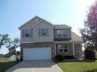 410 E Aberdeen Pl, Trenton, OH 45067