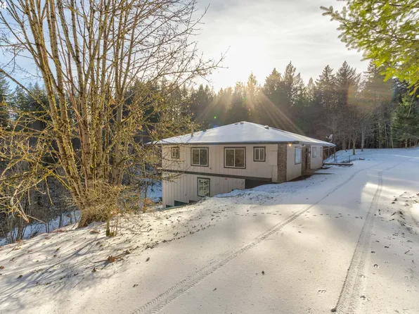 21110 SW Chapman Rd, Sherwood, OR 97140