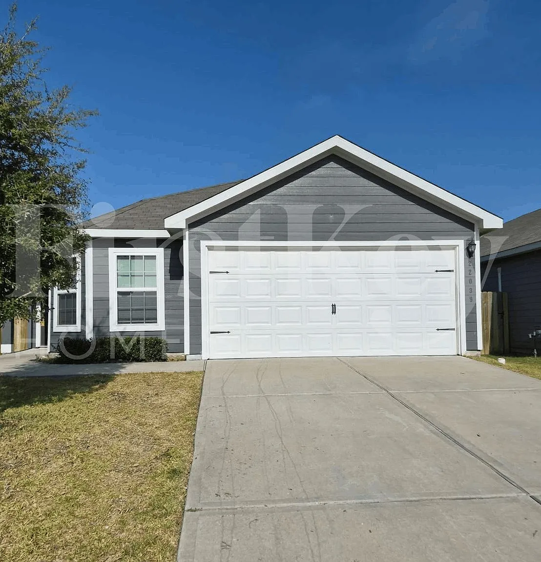 4 bed, 2.0 bath, 1787 sqft, $1,880 — Photo 1