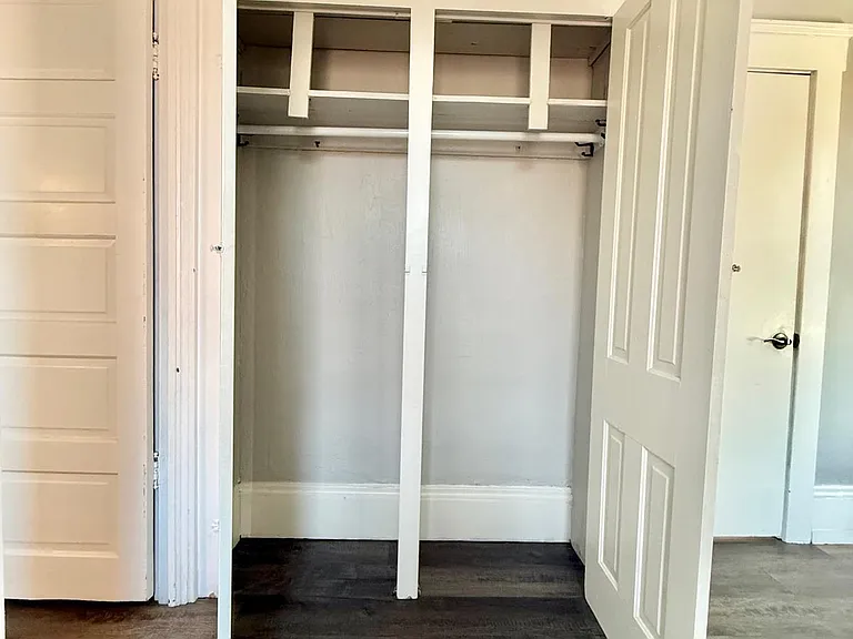 4711 Behrwald Ave #UP — Photo 16
