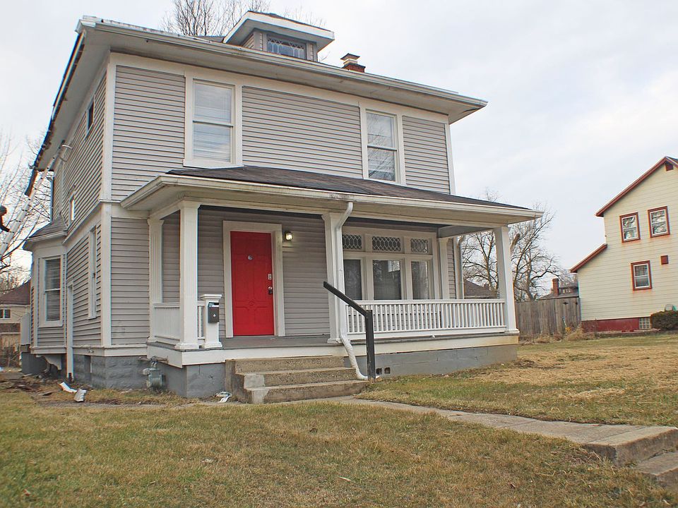 1st image of 144 Oxford Ave