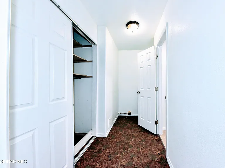 753 N Carolina Dr — Photo 31