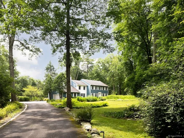 32 Burton Rd, Salisbury, CT 06068