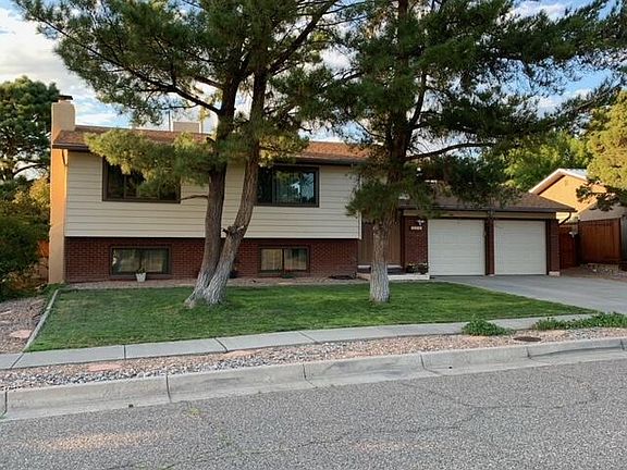 2nd image of 9125 Las Camas Rd NE
