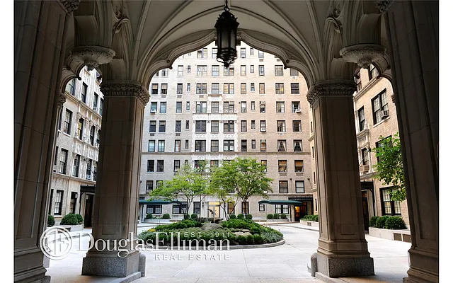 Sold by Douglas Elliman | media 19