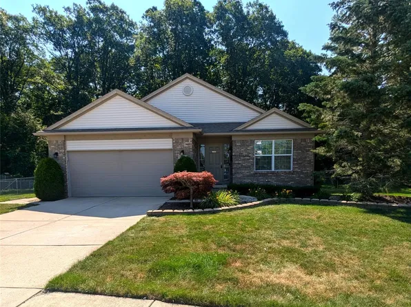 30381 Leroy St, Romulus, MI 48174