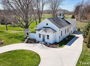 1004 70th St, South Haven, MI 49090