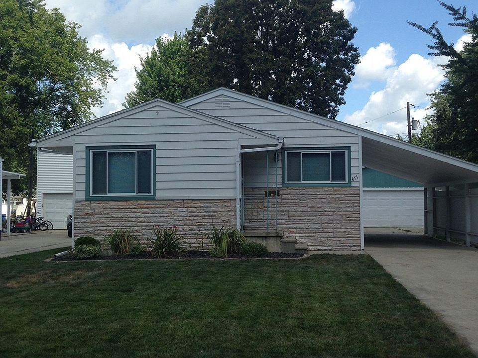 Newer windows! New Roof!