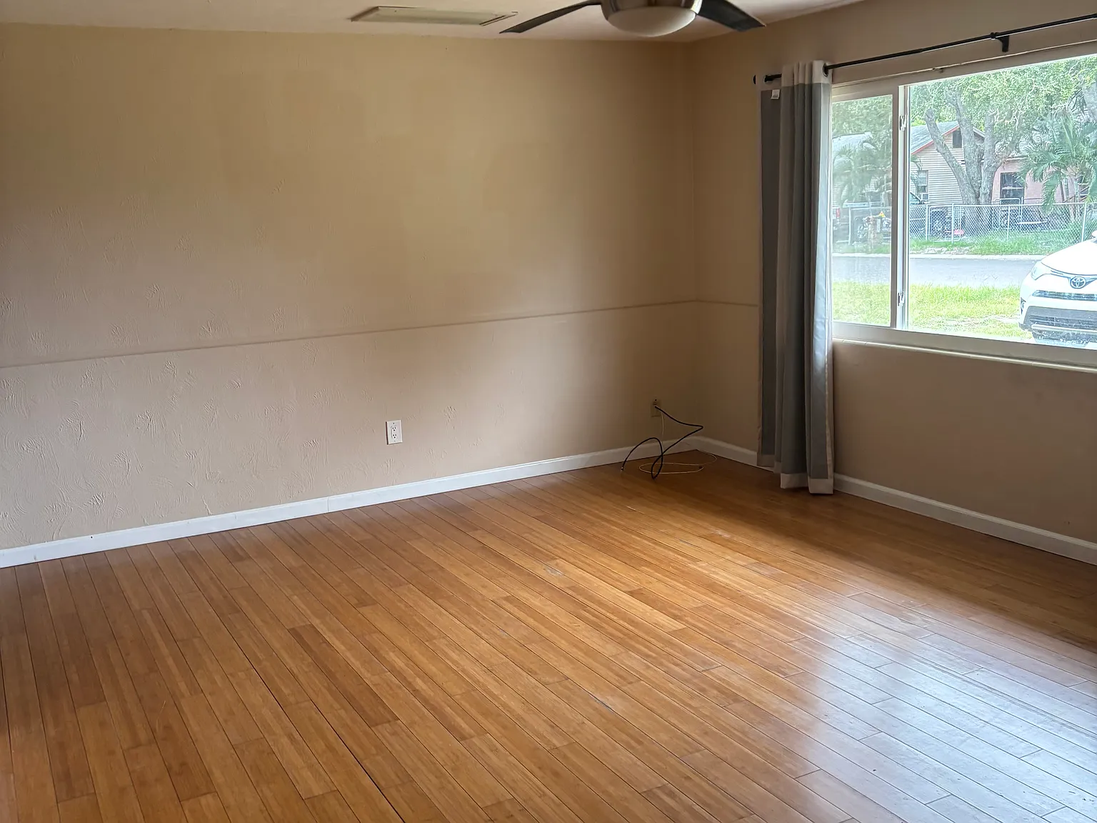 2 bed, 816 sqft, $1,750 — Photo 3