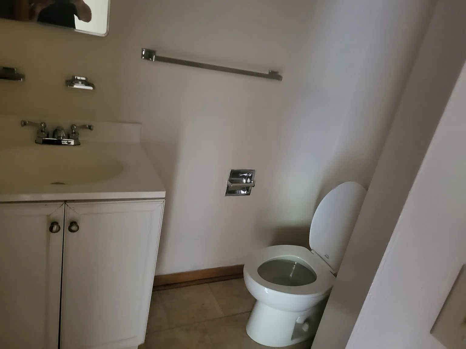 3 bed, 1.5 bath, $1,400 — Photo 4