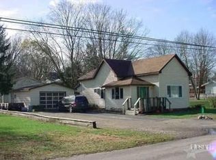 237 W McKeever St, Andrews, IN 46702