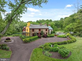 418-420 Dutton Mill Rd, Malvern, PA 19355