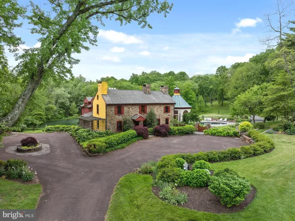 418-420 Dutton Mill Rd, Malvern, PA 19355