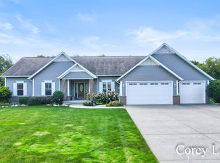 2314 Conifer Ridge Dr SW, Byron Center, MI 49315