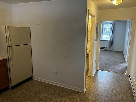 3rd image of 200 N Black Horse Pike APT C