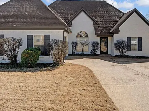 9625 Meade Cir S, Olive Branch, MS 38654