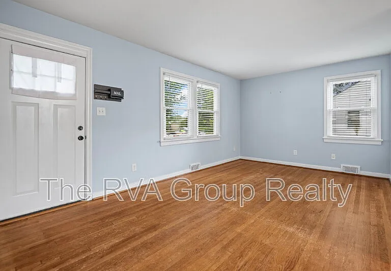 3411 Oxnard Rd — Photo 8