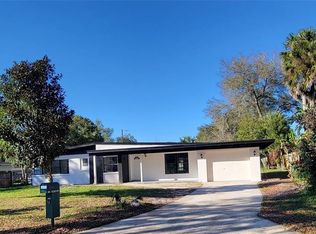 102 W Jinkins Cir, Sanford, FL 32773