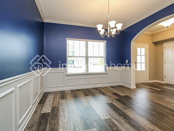 4th image of 2203 Shafer Dr