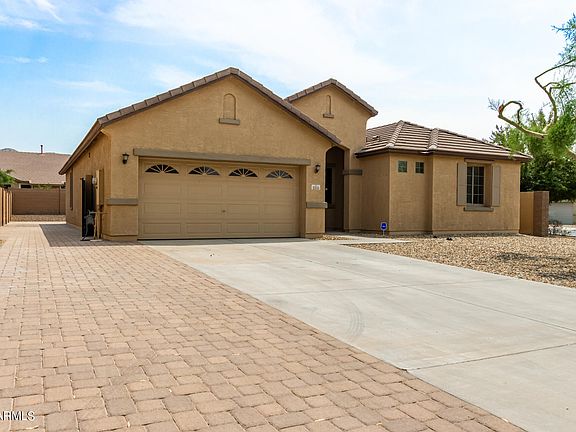 4th image of 2215 W Desert Ln
