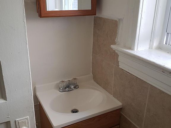 2nd image of 4628 Enright Ave Floor 2