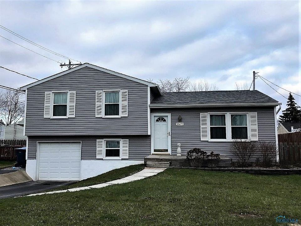 1st image of 28672 Starbright Blvd