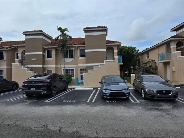 6466 SW 130th Pl APT 902, Miami, FL 33183