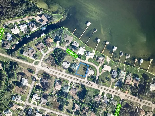 817 Catfish Creek Rd, Lake Placid, FL 33852