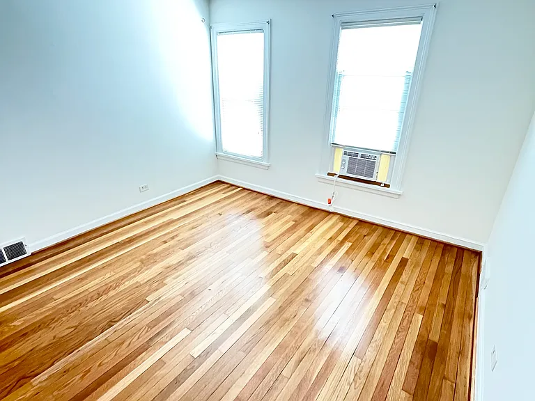 1310 Wilmette Ave #2E — Photo 15