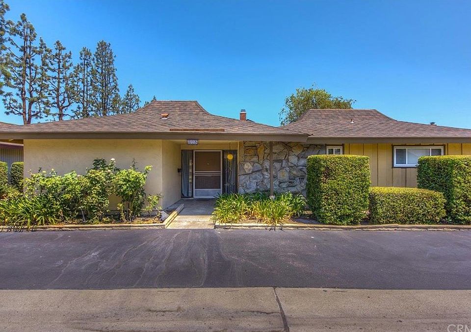 1st image of 3215 Topaz Ln