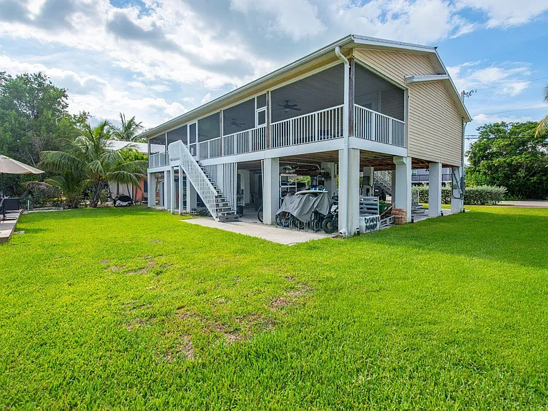 27376 Tobago Ln — Photo 34