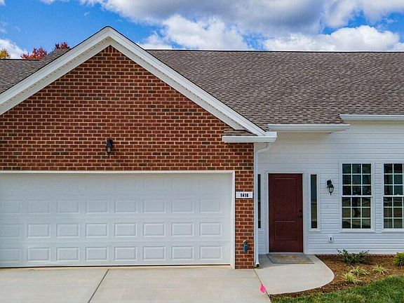 2nd image of 1423 Niki Way NE