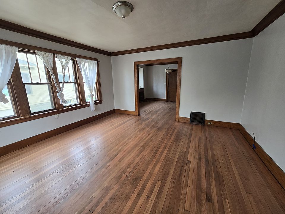 1st image of 1106 McReynolds Ave NW