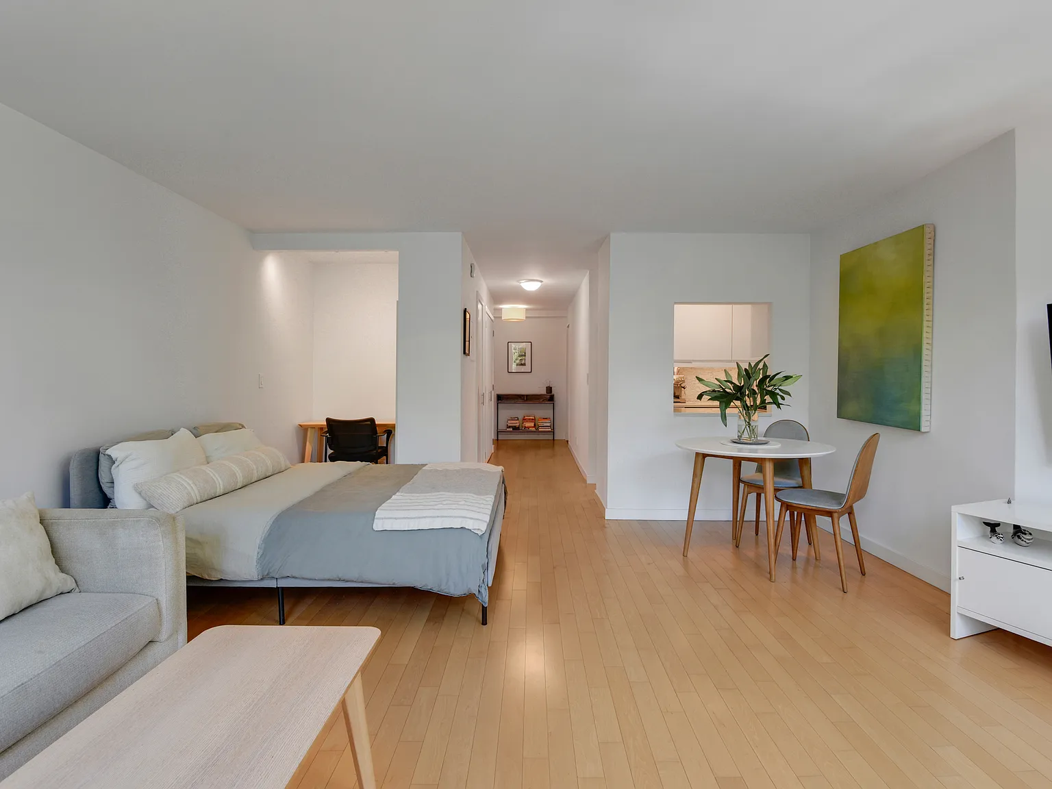 303 Greenwich Street — Photo 3