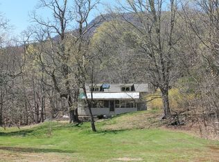 271 Stoll Rd, Saugerties, NY 12477