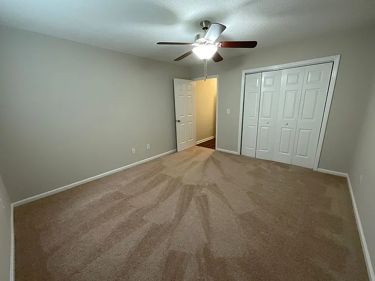 Meridian Park Apartments — Photo 93
