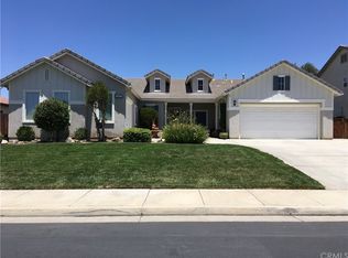 12492 Poinsetta Dr, Riverside, CA 92503
