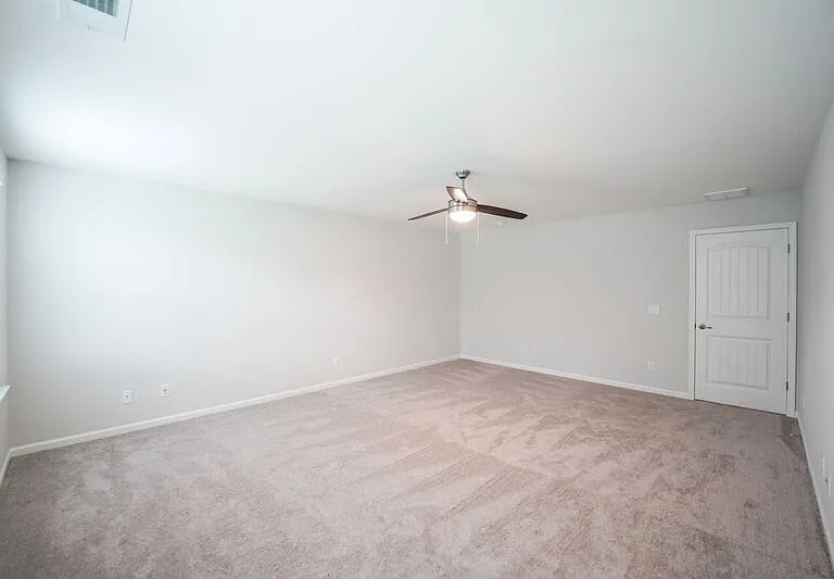 44 Jazz Dr — Photo 16