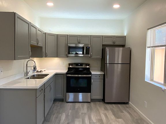 4th image of 5663 E Calle Aurora #2