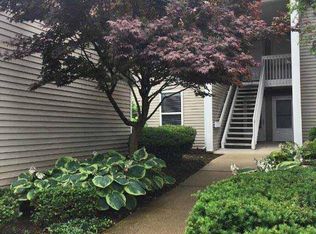 1635 Weatherstone Dr, Ann Arbor, MI 48108