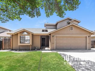 1208 Cape Cod Dr, Modesto, CA 95358