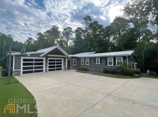 3945 Sinclair Shores Rd, Cumming, GA 30041