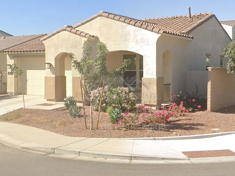 4394 N 197th Dr — Photo 3