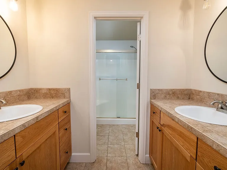 20285 Schaeffer Dr — Photo 18