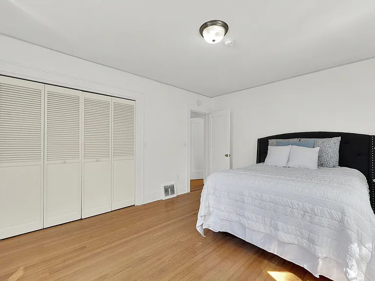 2260 E 15th Ave — Photo 50