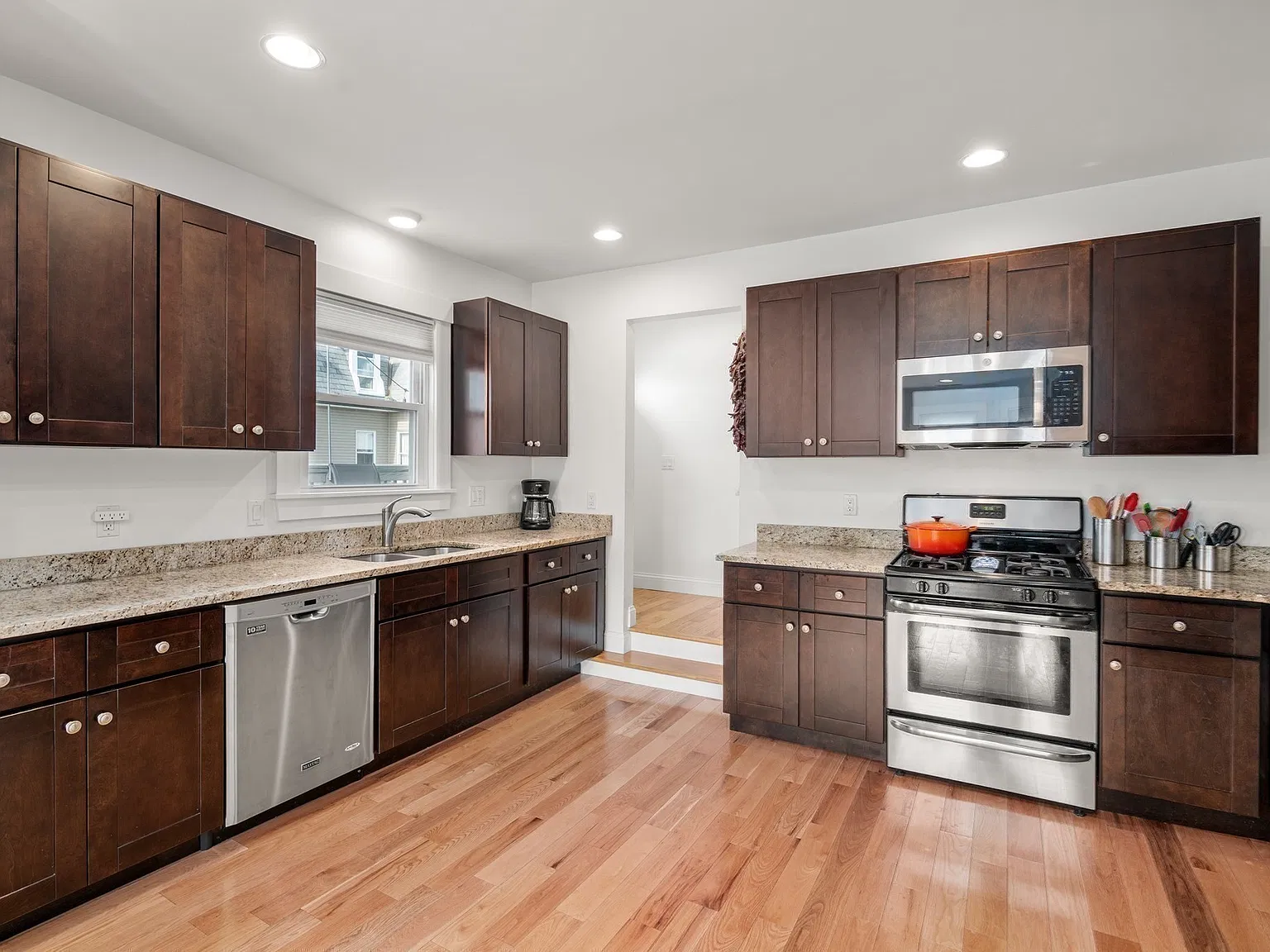 659 Moody St — Photo 2