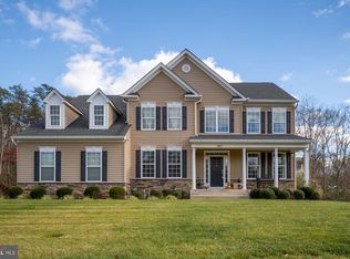 421 Long Meadow Dr, Fredericksburg, VA 22406