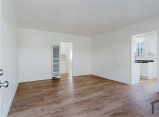 727 W 81st St #5, Los Angeles, CA 90044