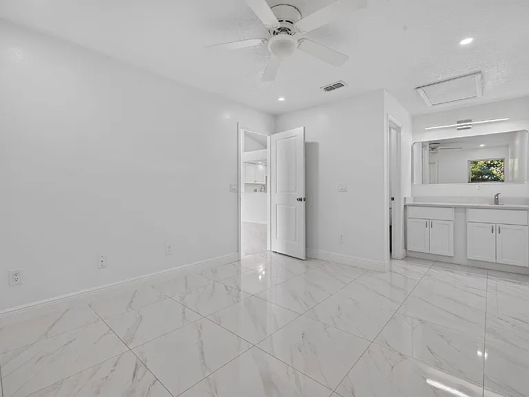 3128 Sandy Shore Ln — Photo 33