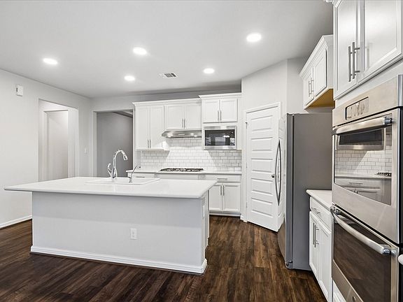 5th image of 3830 Fleetwood Falls Ln